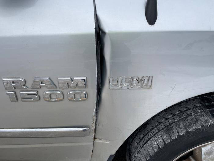 2015 RAM 1500 SLT