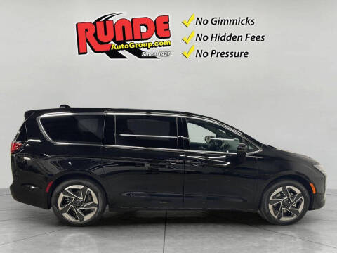 2027 Chrysler Pacifica Limited