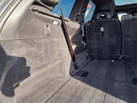 2019 Volvo XC90 T5 R-Design