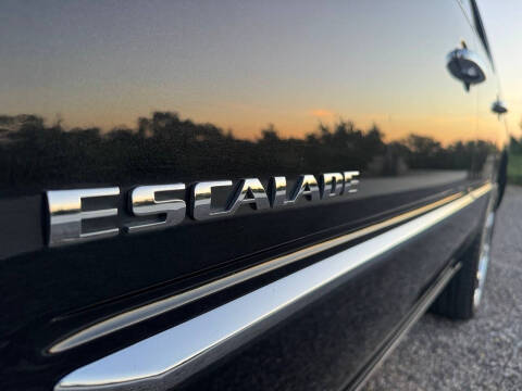2011 Cadillac Escalade Premium