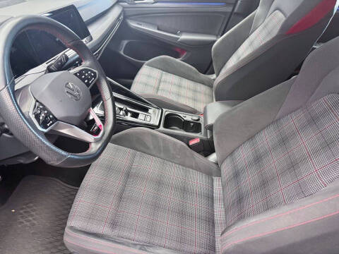 2023 Volkswagen Golf GTI SE