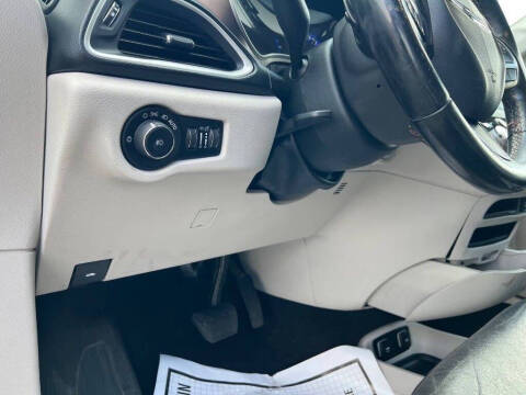 2017 Chrysler Pacifica Touring-L