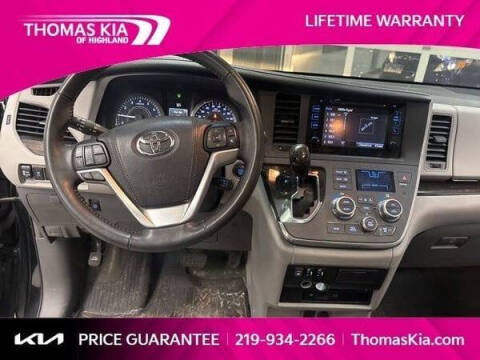 2017 Toyota Sienna Limited 7-Passenger