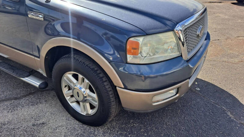 2004 Ford F-150 Lariat