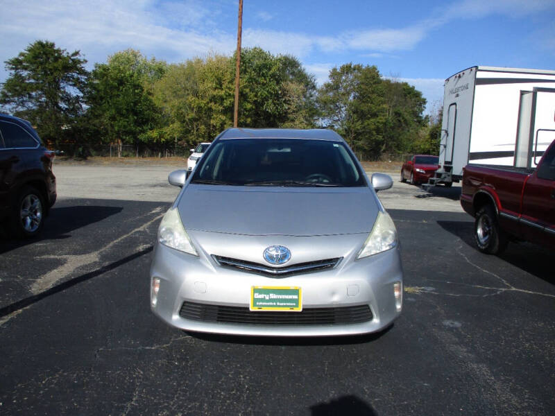 2014 Toyota Prius v Three