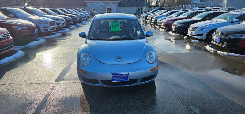 2009 Volkswagen New Beetle for sale at Eurosport Motors in Evansdale IA