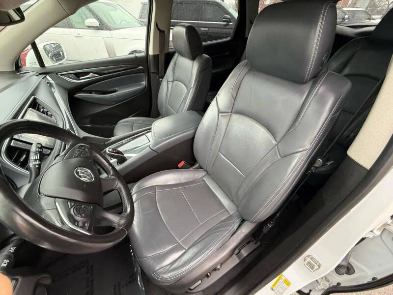 2018 Buick Enclave Essence