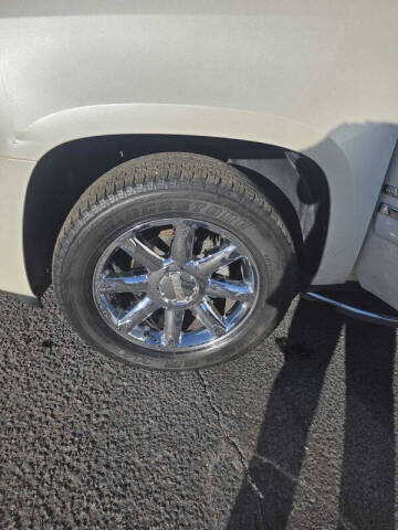 2011 GMC Yukon XL Denali