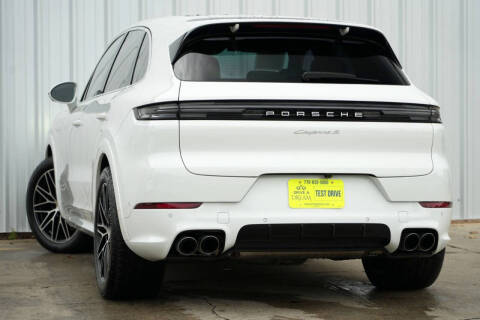 2024 Porsche Cayenne S