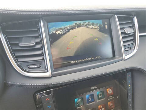 2025 Infiniti QX50 Luxe