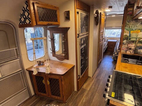1987 Airstream Sovereign 29 Ft Bumper Pull