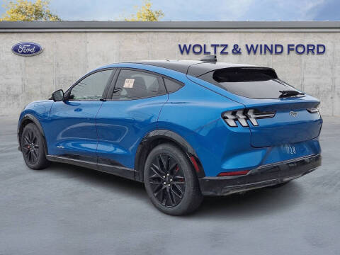 2025 Ford Mustang Mach-E Premium