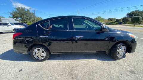 2015 Nissan Versa 1.6 SV