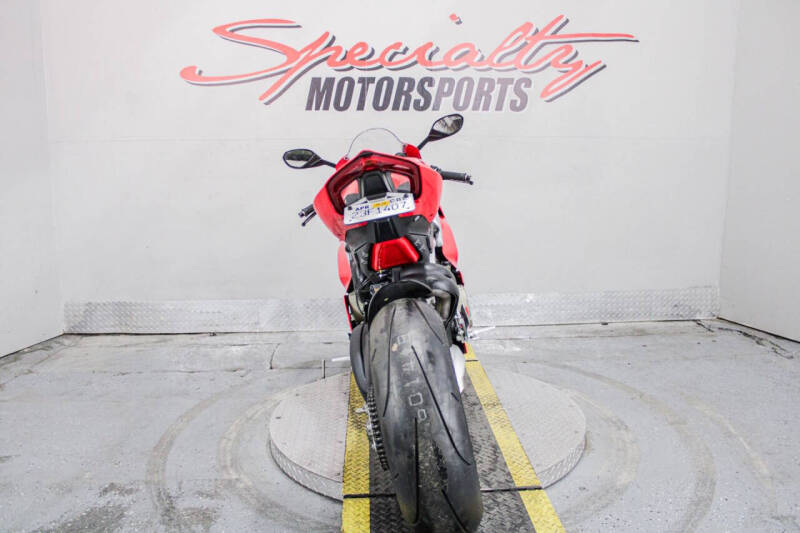 2018 Ducati Panigale V4 S