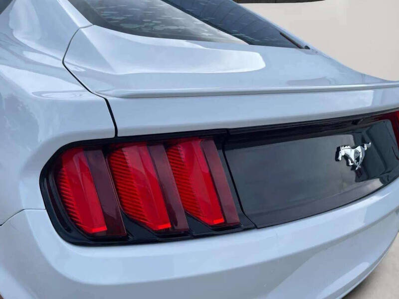 2015 Ford Mustang EcoBoost Premium