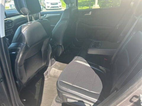 2021 Ford Escape SEL
