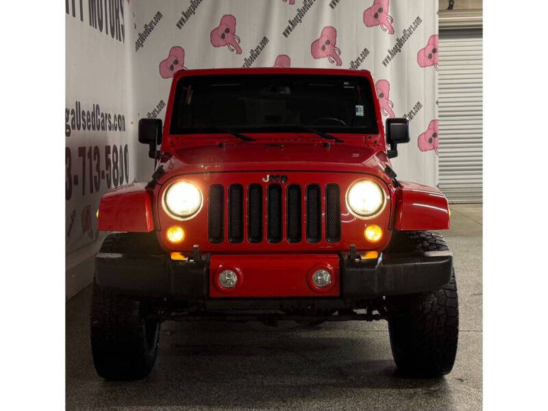 2016 Jeep Wrangler Unlimited Sahara