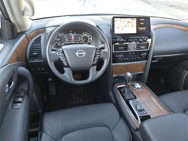 2024 Nissan Armada SL photo 28