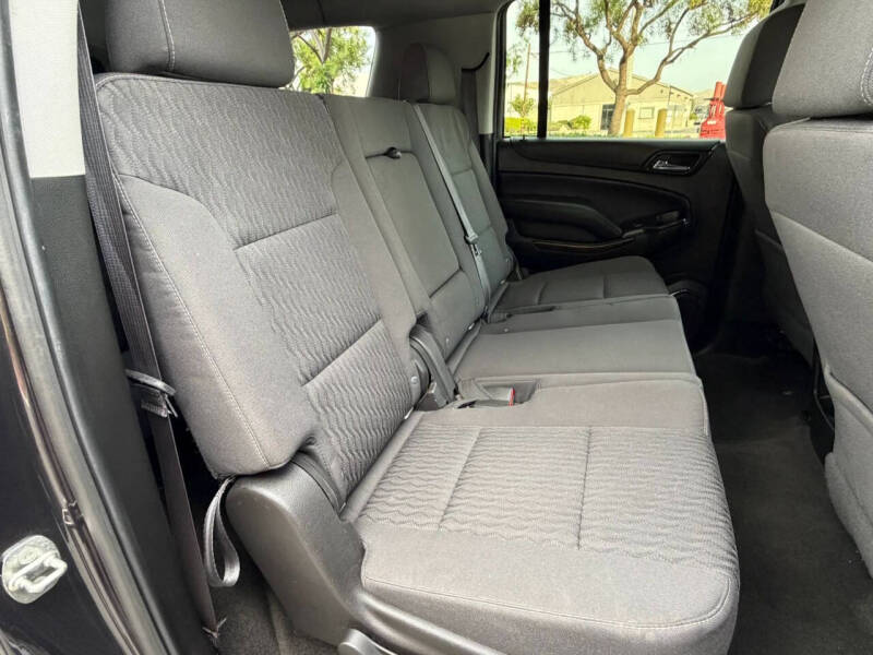 2017 Chevrolet Suburban LS