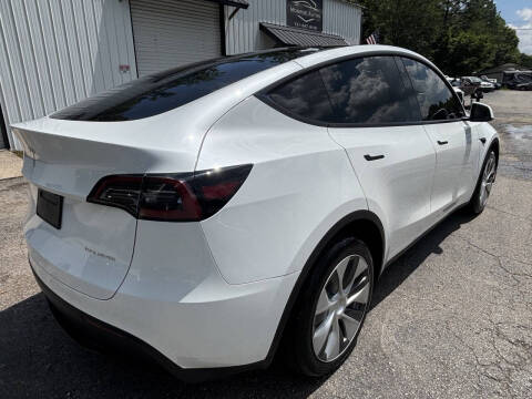 2023 Tesla Model Y Long Range