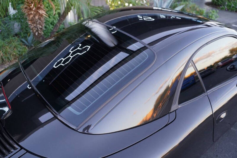 2001 Porsche 911 Carrera 4