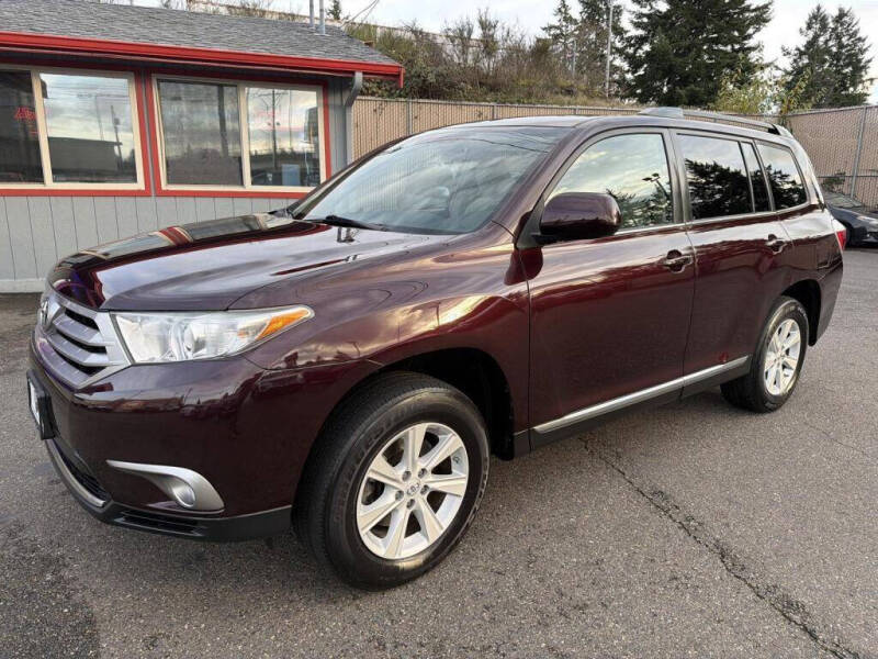 2013 Toyota Highlander Plus