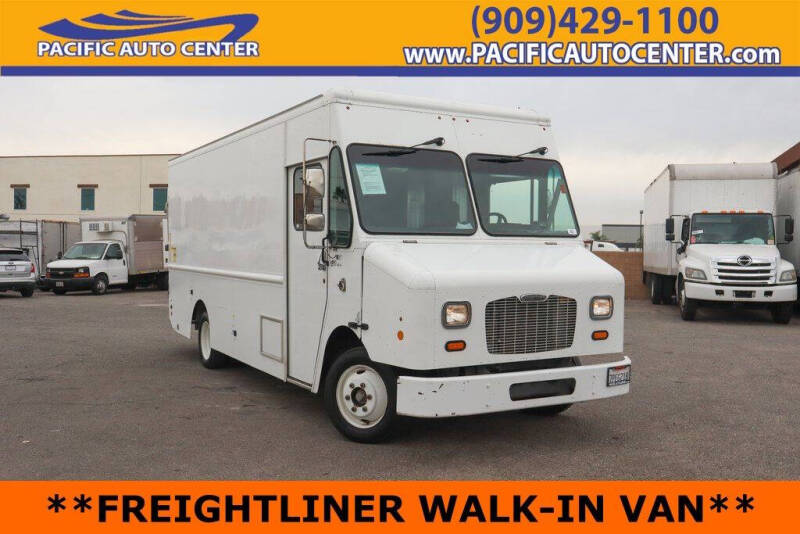 2015 Freightliner MT45 Chassis