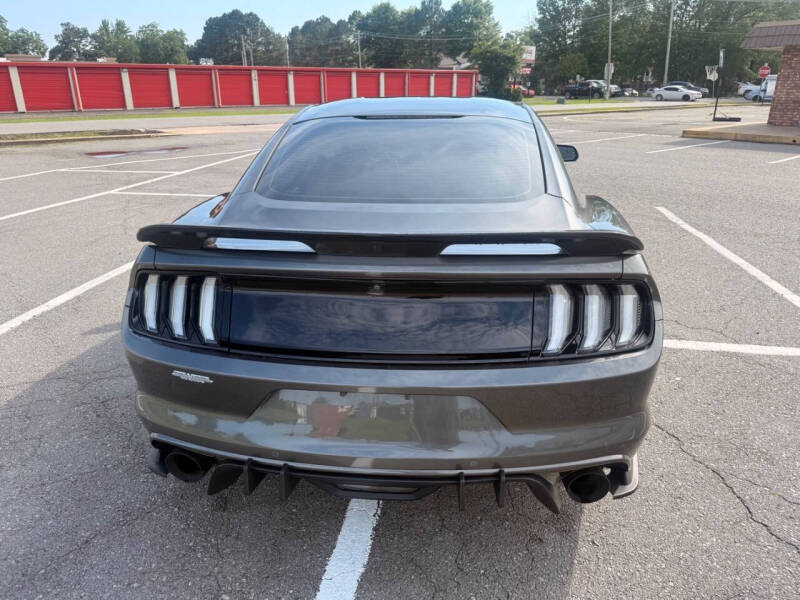 2017 Ford Mustang V6