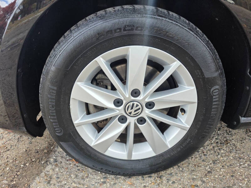 2015 Volkswagen Golf TSI S