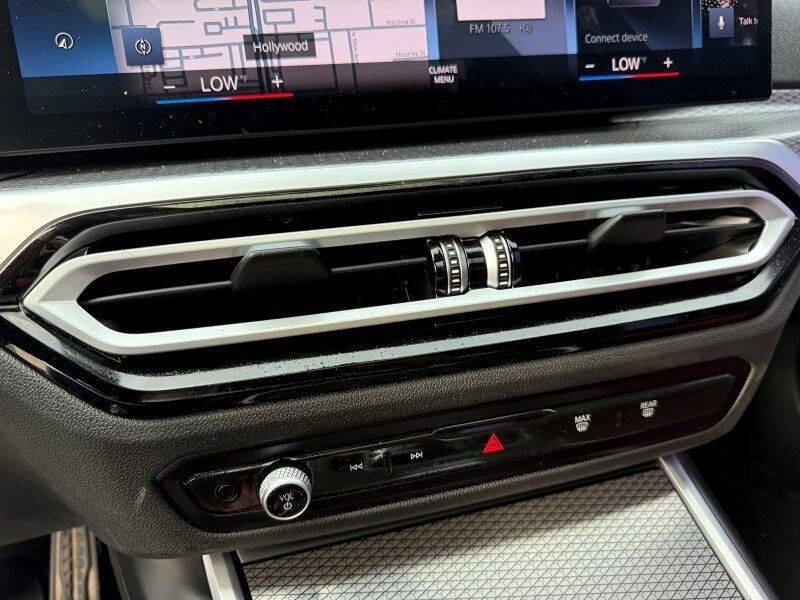 2023 BMW 3 Series 330i