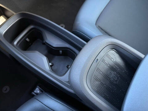 2026 Nissan LEAF Platinum+