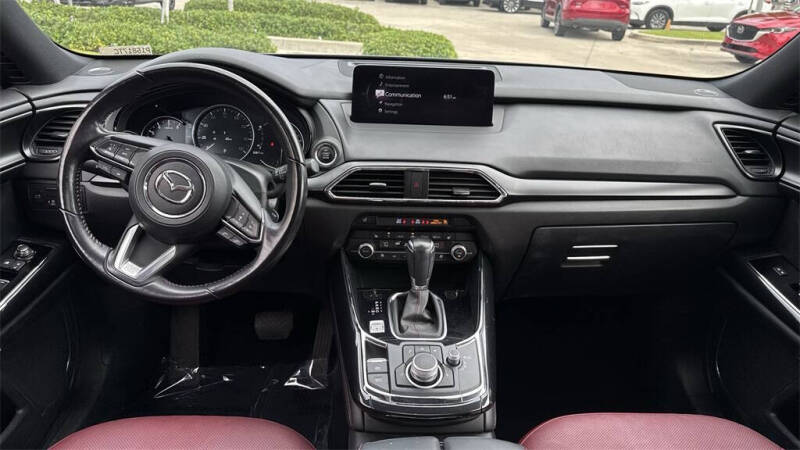 2022 Mazda CX-9 Carbon Edition