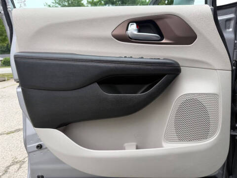 2018 Chrysler Pacifica Touring L