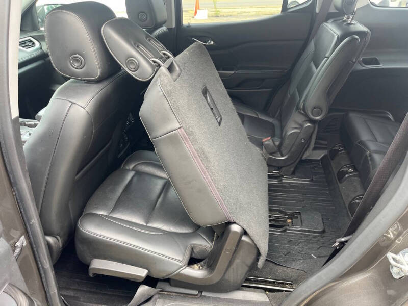 2019 GMC Acadia SLT-1