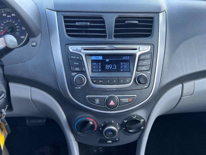 2015 Hyundai Accent GLS