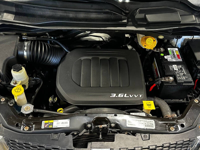 2015 Dodge Grand Caravan SE