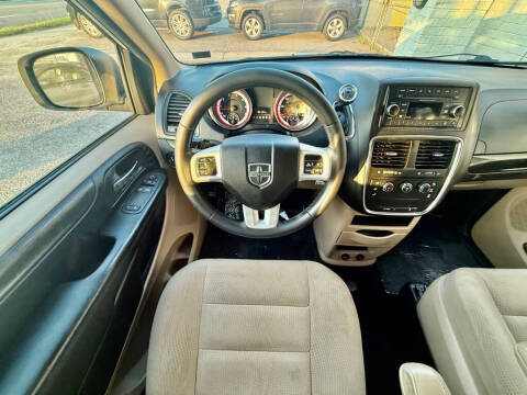 2016 Dodge Grand Caravan American Value Package