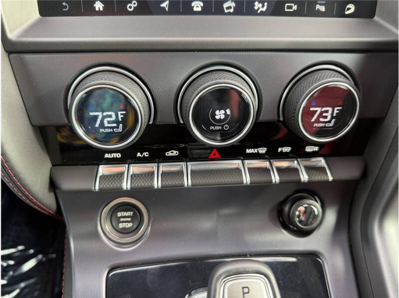 2020 Jaguar F-TYPE R