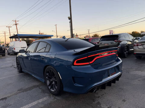 2020 Dodge Charger Scat Pack