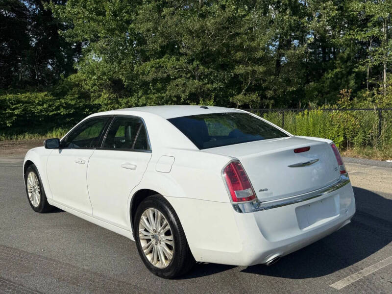 2014 Chrysler 300