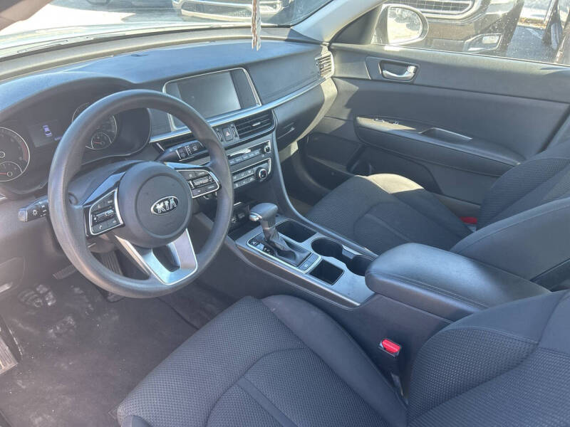 2019 Kia Optima LX