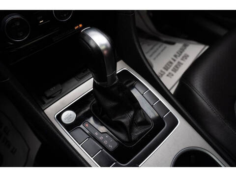 2021 Volkswagen Passat SE