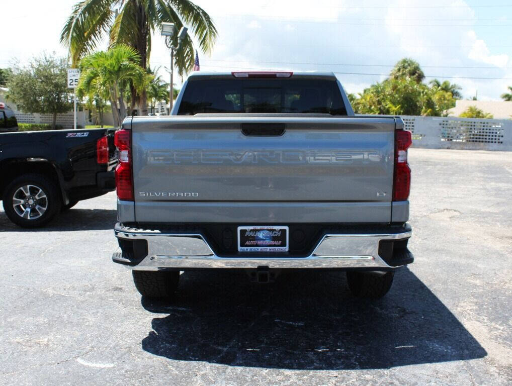 2023 Chevrolet Silverado Pickup - $48,995