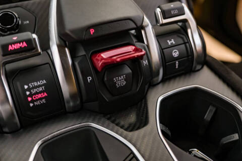 2024 Lamborghini Urus S