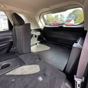 2015 Nissan Rogue SV