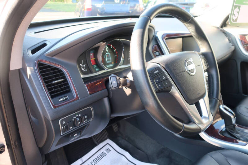2015 Volvo XC60 3.2 Premier Plus
