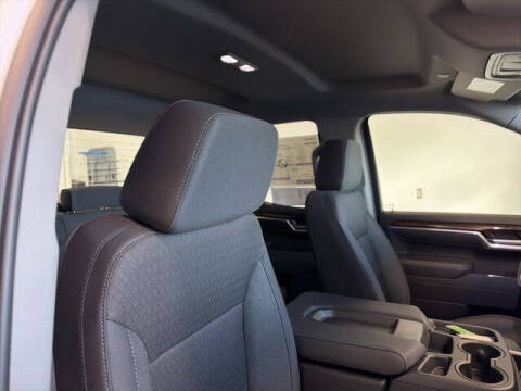 2026 GMC Sierra 1500 Elevation Standard