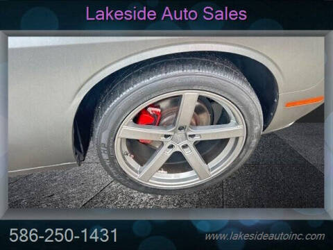 2015 Dodge Challenger SXT