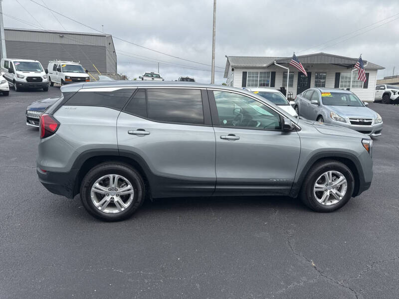 2024 GMC Terrain SLE