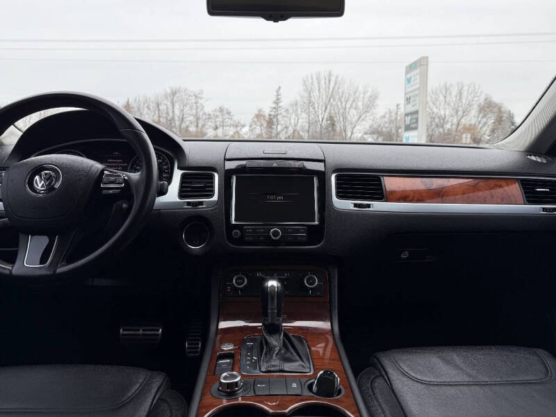 2012 Volkswagen Touareg Hybrid